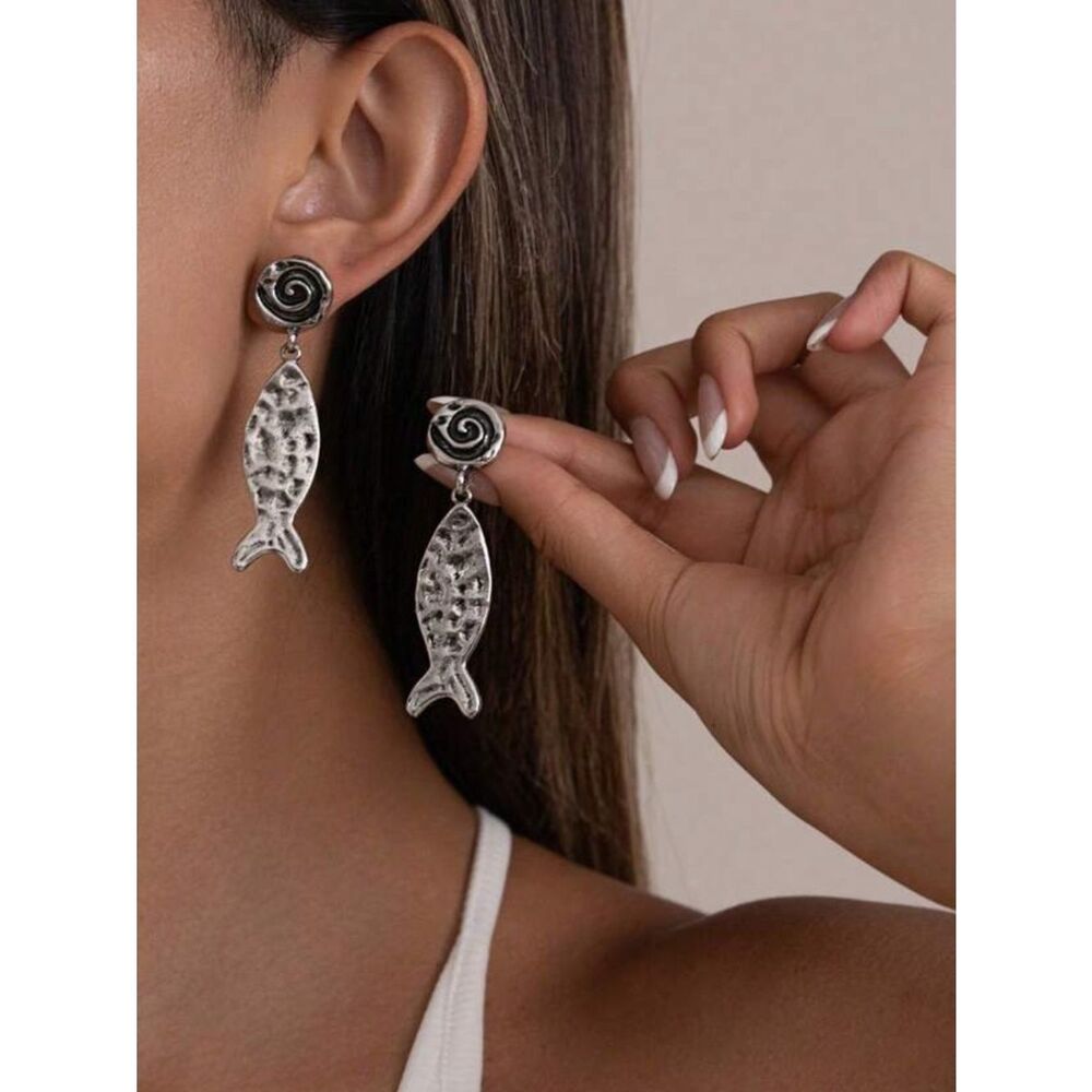 Fish Dangle Earrings N2086